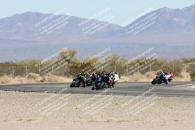 media/Dec-06-2025-CVMA (Sat) [[4a896cc04c]]/Race 4-Formula Middleweight/